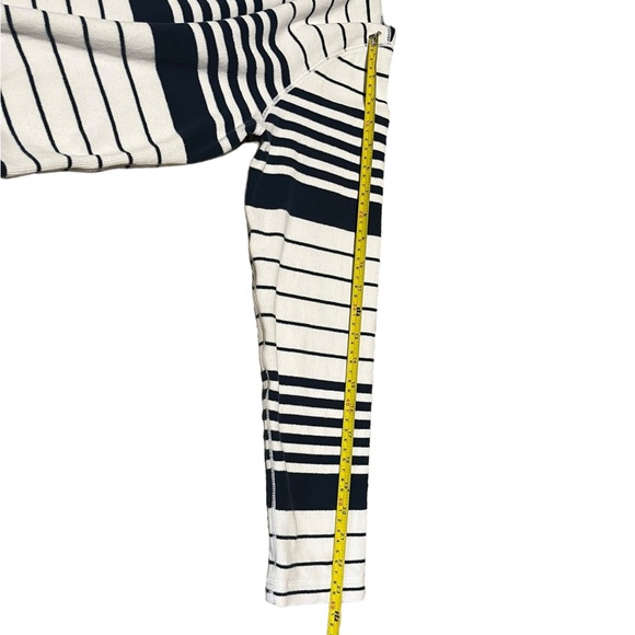 Tommy Bahama Knit Pullover 1/2 Zip Long Sleeve Blue White Stripe Floral Tropical - Picture 11 of 15